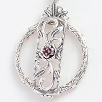 Pendant Magnifier with Jewelry Ruby