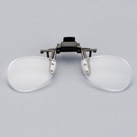 クリップオン 老眼鏡 [小] メガネ装着 取り外し可能 クリップタイプ carton カートン 跳ね上げ式