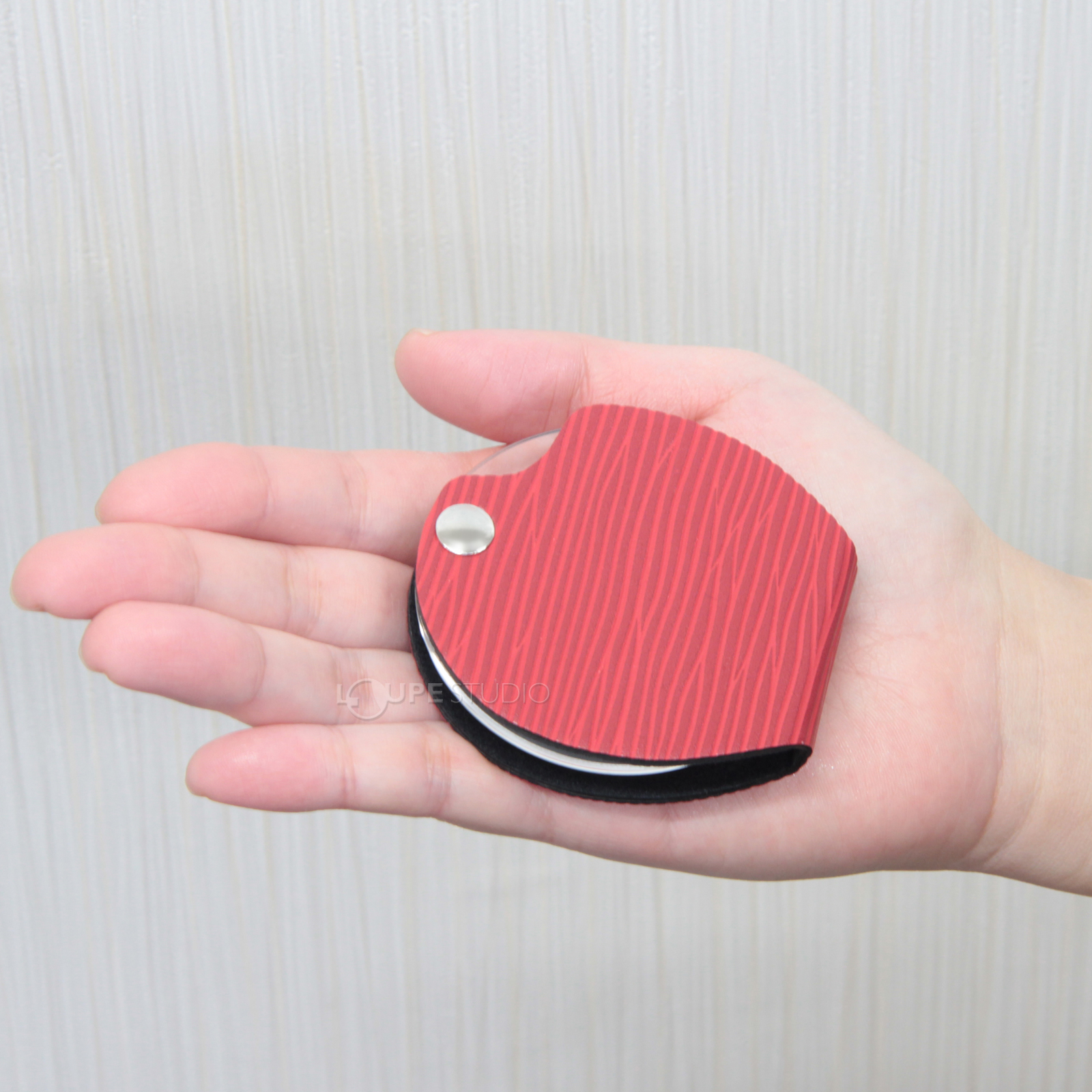 コンパクトサイズ