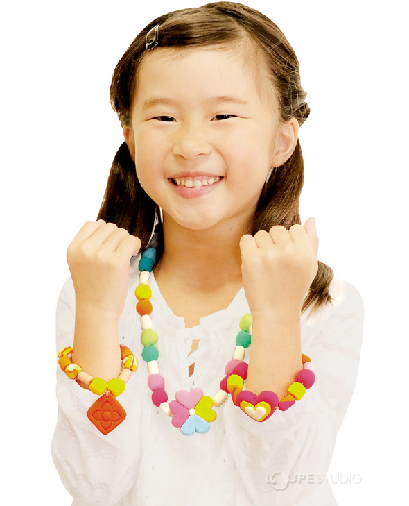 ねんど ビーズメーカー 工作キット 粘土 ネックレス ブレスレット 手作り アクセサリー 子供 クリスマスプレゼント ルーペスタジオ